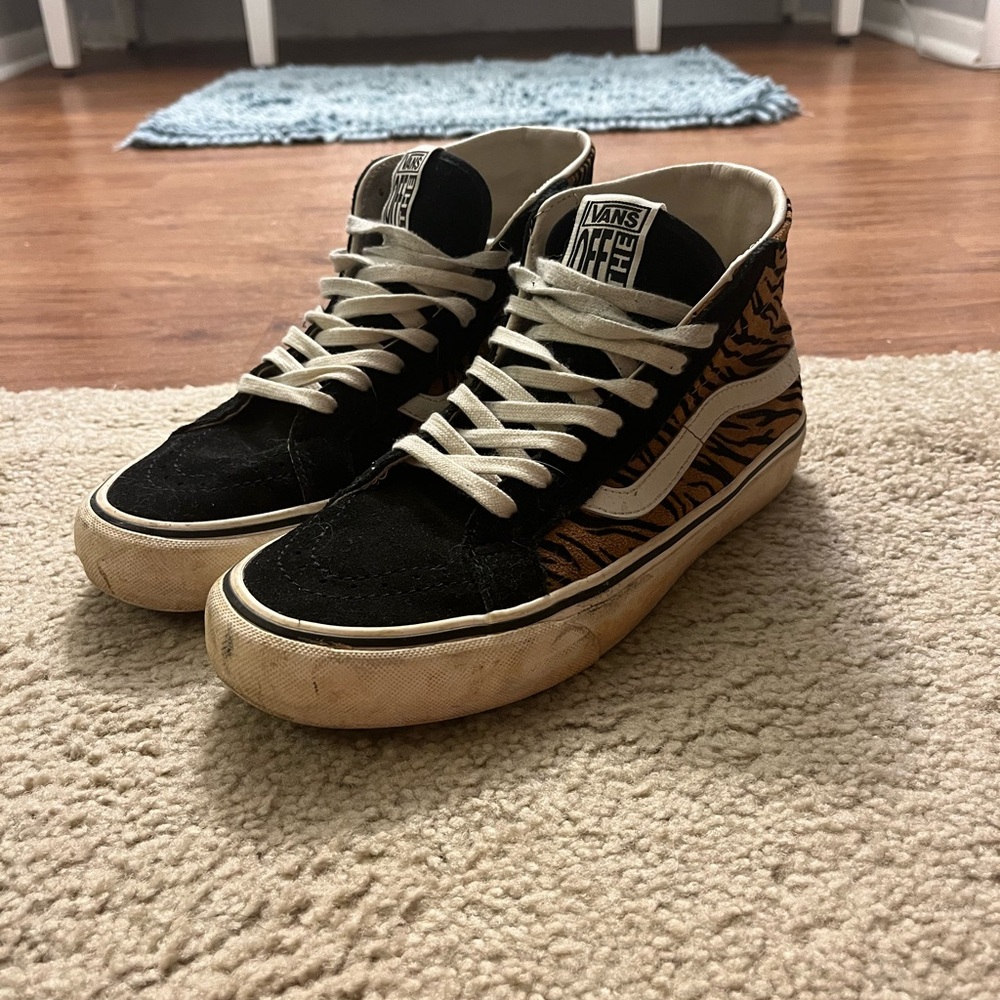 High top Vans sneakers